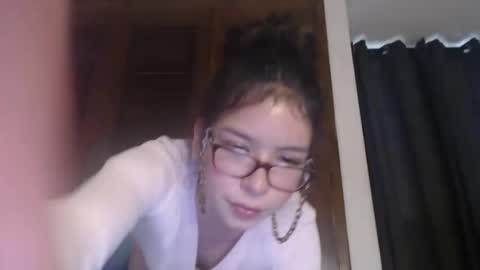 Snapshot of lostcausenef chatting on December 3, 8:17 pm nefisa nef online show from December 3, 8:17 pm