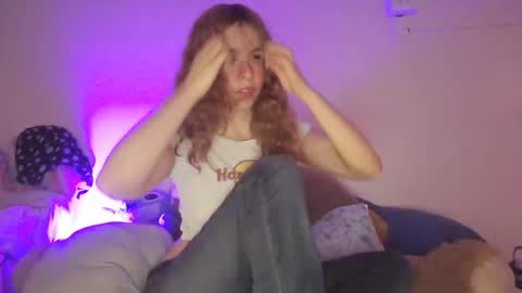 Snapshot of lostcausenef chatting on November 8, 8:18 pm nefisa nef online show from November 8, 8:18 pm