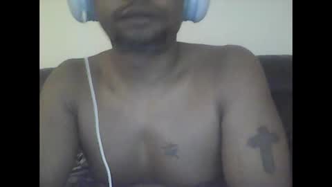 LostGeckos online show from December 3, 3:03 am