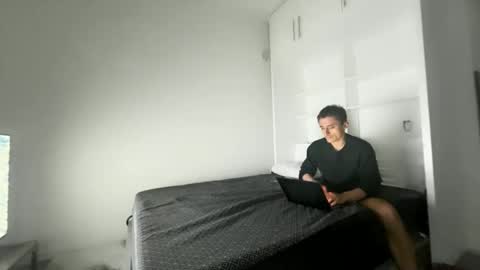 lostpuppyboy online show from September 27, 3:55 am