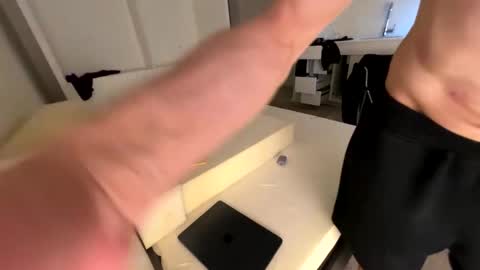 lostpuppyboy online show from February 8, 11:02 am