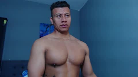 Snapshot of lothbrok_strong chatting on December 22, 9:53 pm lothbrok online show from December 22, 9:53 pm