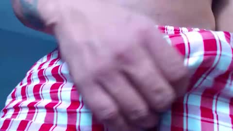 Snapshot of lothbrok_strong chatting on December 25, 12:05 am lothbrok online show from December 25, 12:05 am