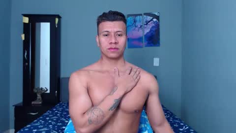 Snapshot of lothbrok_strong chatting on January 5, 10:19 pm lothbrok online show from January 5, 10:19 pm