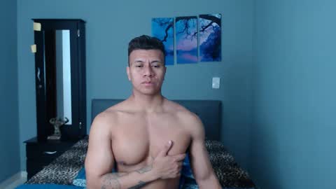 Snapshot of lothbrok_strong chatting on February 23, 9:48 pm lothbrok online show from February 23, 9:48 pm