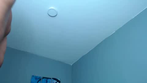 Snapshot of lothbrok_strong chatting on September 10, 12:43 am lothbrok online show from September 10, 12:43 am