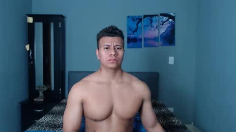 Snapshot of lothbrok_strong chatting on September 25, 10:24 pm lothbrok online show from September 25, 10:24 pm