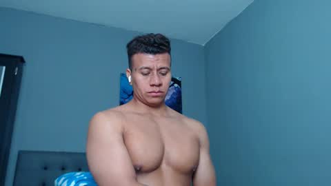 Snapshot of lothbrok_strong chatting on October 12, 12:09 am lothbrok online show from October 12, 12:09 am