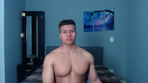 Snapshot of lothbrok_strong chatting on November 24, 10:53 pm lothbrok online show from November 24, 10:53 pm