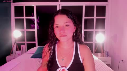 Snapshot of lotti_carter chatting on January 25, 1:10 am Lotti online show from January 25, 1:10 am