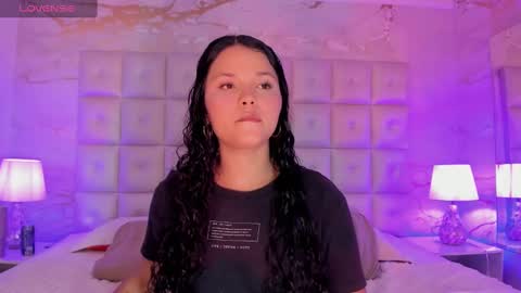 Snapshot of lotti_carter chatting on February 5, 3:13 am Lotti online show from February 5, 3:13 am
