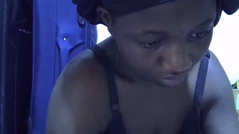 Snapshot of lotty_lavilla chatting on November 23, 10:26 am lotty_lavilla online show from November 23, 10:26 am