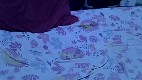 lotty_lavilla online show from December 23, 8:12 am