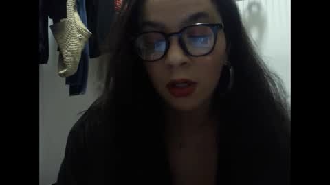 Snapshot of lotuzpetals chatting on October 2, 7:59 am Jasmine online show from October 2, 7:59 am