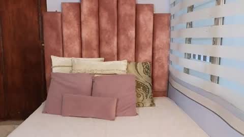 Snapshot of lou_rosse chatting on March 8, 8:03 pm  Lou Rosse  online show from March 8, 8:03 pm