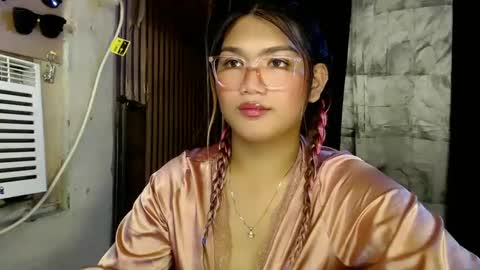 Snapshot of louheart chatting on January 12, 12:33 pm Sweet online show from January 12, 12:33 pm