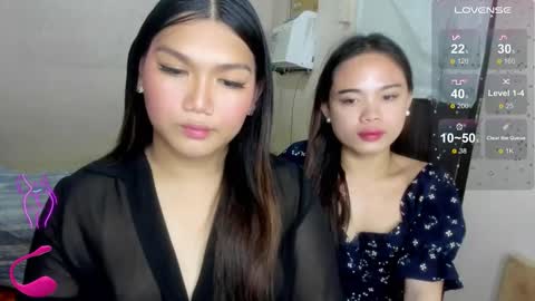 Snapshot of louheart chatting on October 5, 9:24 pm Sweet online show from October 5, 9:24 pm