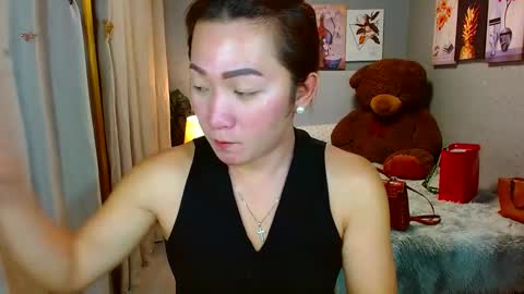 Snapshot of louie_sexy chatting on December 29, 10:56 am Cathy online show from December 29, 10:56 am