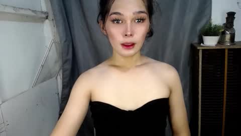 Snapshot of louilalicious chatting on September 11, 4:34 am louilalicious online show from September 11, 4:34 am