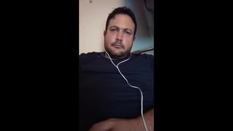 louinv online show from November 18, 1:48 pm