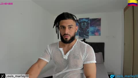 louis_marley_ online show from January 10, 5:13 pm