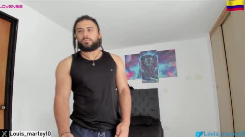 louis_marley_ online show from September 14, 3:55 pm