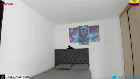 louis_marley_ online show from September 27, 4:23 pm