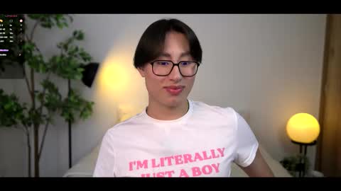 Louis online show from December 1, 10:04 pm