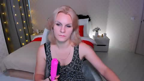 Louisa online show from December 30, 7:48 am