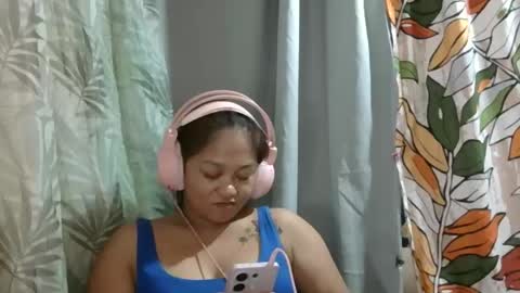 Snapshot of lovable_kiss029 chatting on November 15, 1:07 pm lovable_kiss029 online show from November 15, 1:07 pm