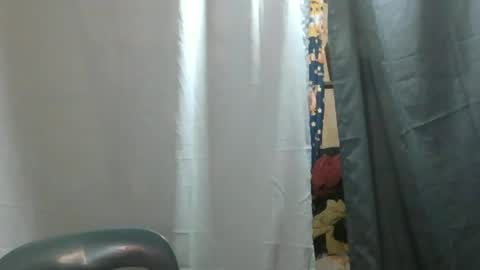 Snapshot of lovable_kiss029 chatting on November 17, 8:36 pm lovable_kiss029 online show from November 17, 8:36 pm