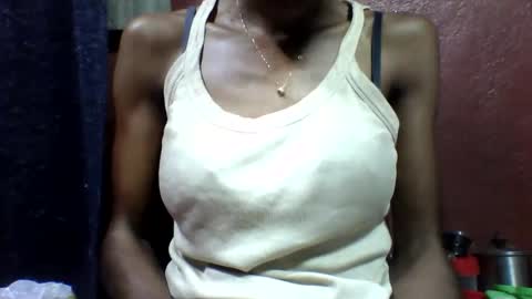 Snapshot of lovaelisa chatting on October 31, 5:41 am lovaelisa online show from October 31, 5:41 am