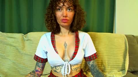 Snapshot of love_attation chatting on November 26, 2:34 am Cute face online show from November 26, 2:34 am