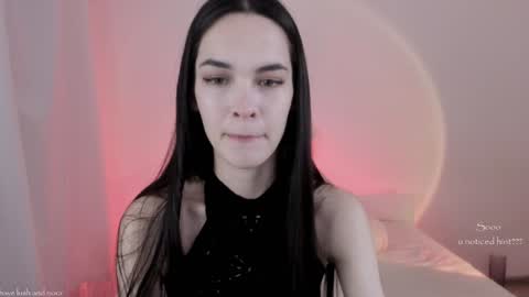 Snapshot of love_coin chatting on December 11, 11:10 pm Love is name - I want to be your hobby General of hearts troops online show from December 11, 11:10 pm