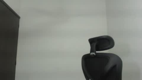 Nina online show from March 10, 9:29 pm