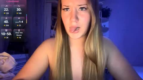 Megan online show from October 9, 5:11 pm