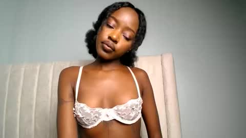 Miah online show from September 30, 4:23 pm