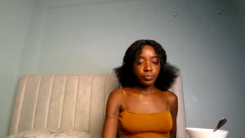 Miah online show from October 8, 11:52 am