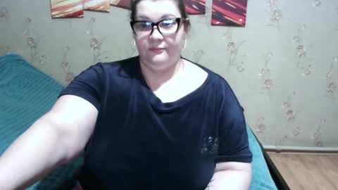 Snapshot of love_milanna chatting on March 3, 12:37 am Milana online show from March 3, 12:37 am