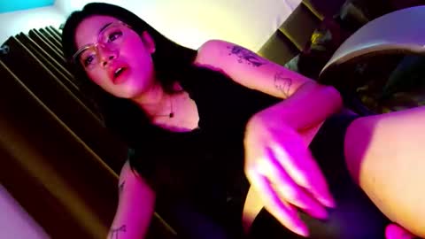 Seren online show from March 27, 11:26 pm