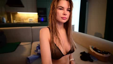 love you to123 online show from February 13, 6:09 am