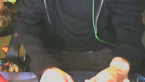 Snapshot of lovebird71 chatting on November 17, 3:45 am lovebird71 online show from November 17, 3:45 am