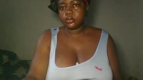 mila online show from February 18, 7:37 am