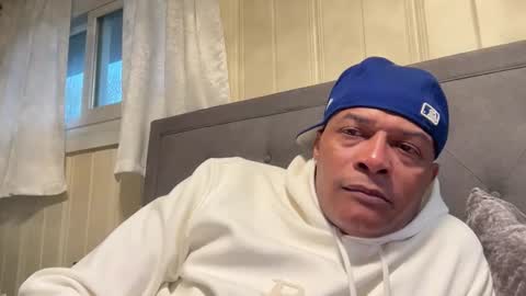 loved19 online show from April 21, 12:34 am