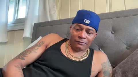 loved19 online show from April 21, 9:50 pm