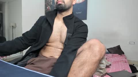 Snapshot of lovehairyindian chatting on February 28, 1:58 pm Indian hairy online show from February 28, 1:58 pm