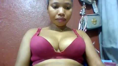loveinlife750427 online show from May 28, 3:04 am