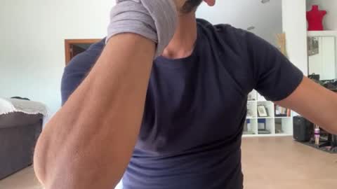 Snapshot of loveisperfect chatting on November 1, 9:22 am Loveisperfect online show from November 1, 9:22 am