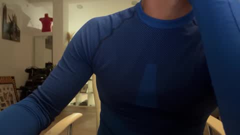 Snapshot of loveisperfect chatting on November 16, 5:46 am Loveisperfect online show from November 16, 5:46 am