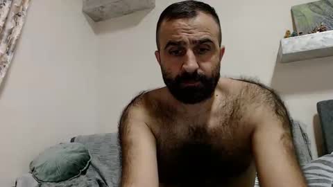 loveivat80 online show from December 4, 7:23 pm